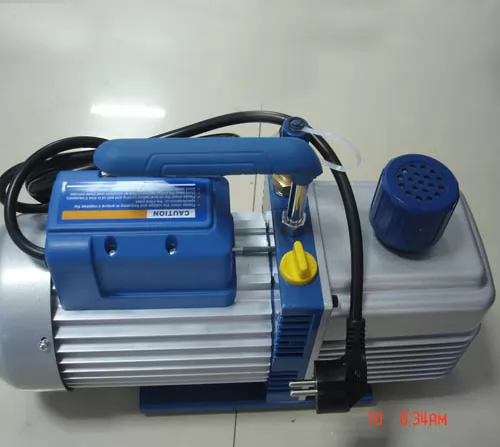 Double stage vacuum pump