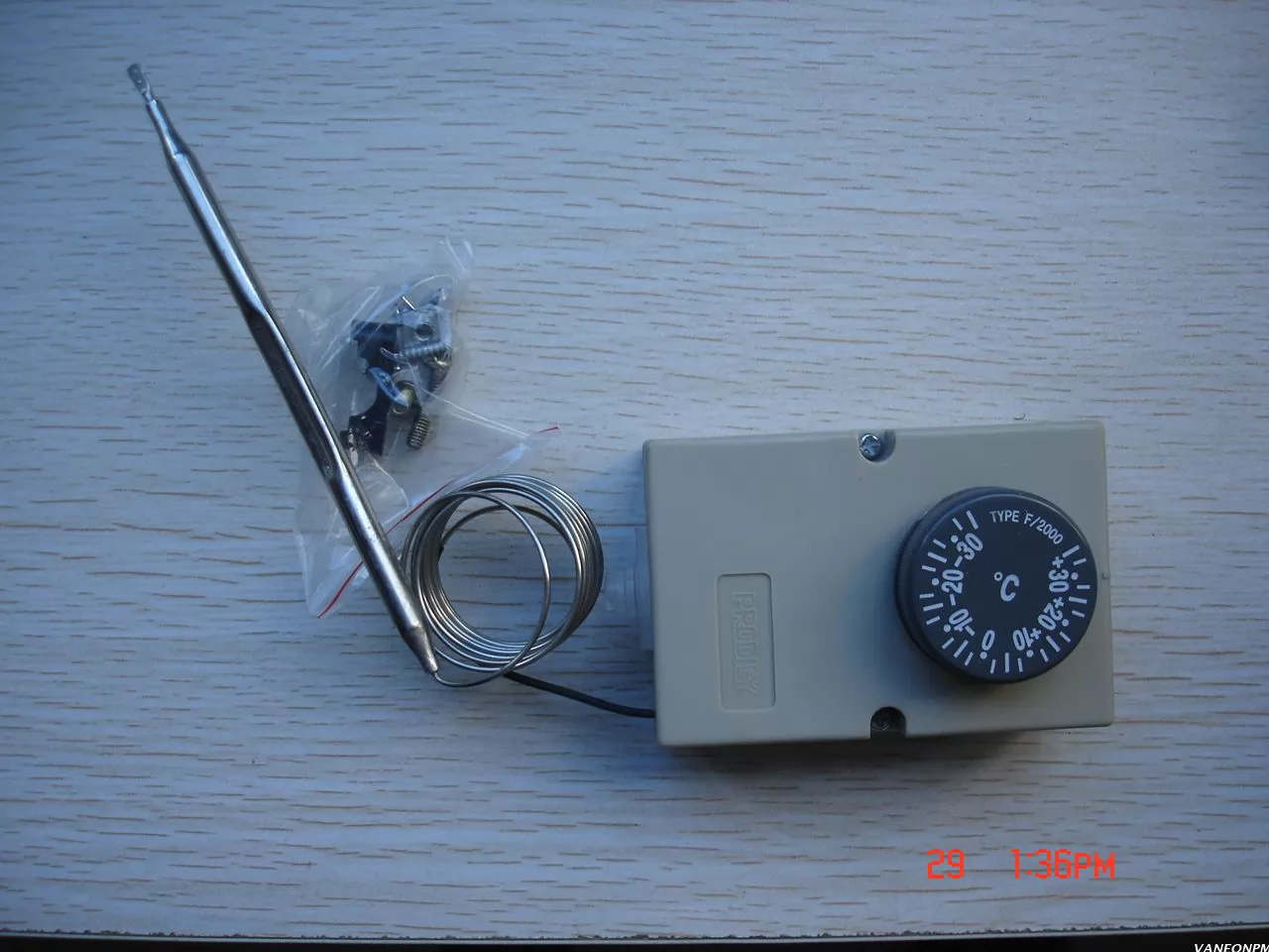 cheap F2000 thermostat suppliers