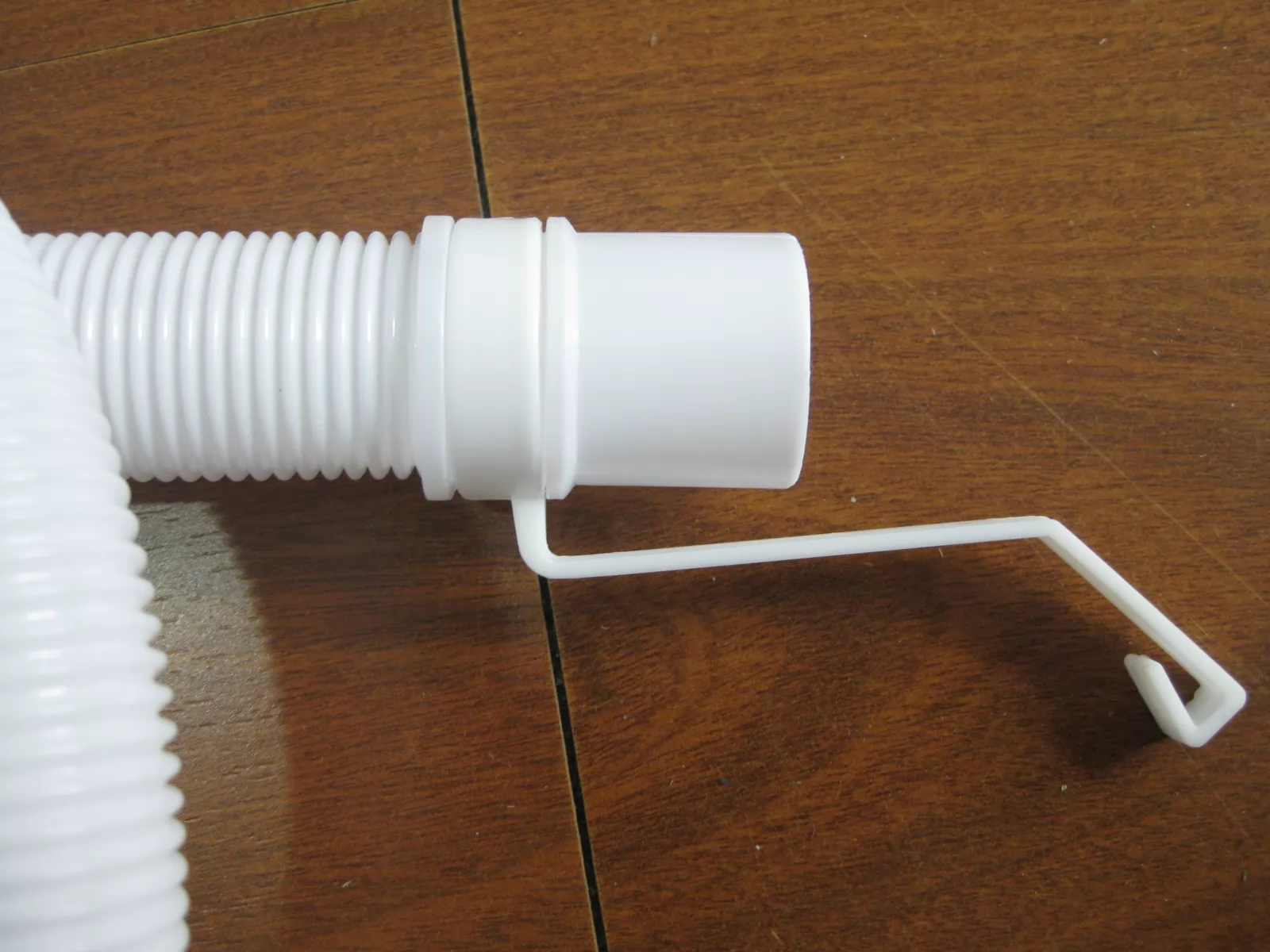 buy White colour drain pipe for washing machine manufacturer buy White colour drain pipe for washing machine manufacturer